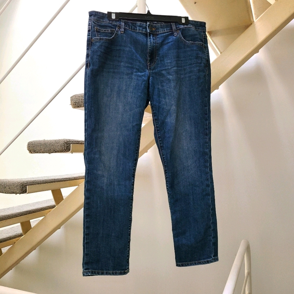 EUC GAP Girlfriend Ankle Length Jeans Sz 14